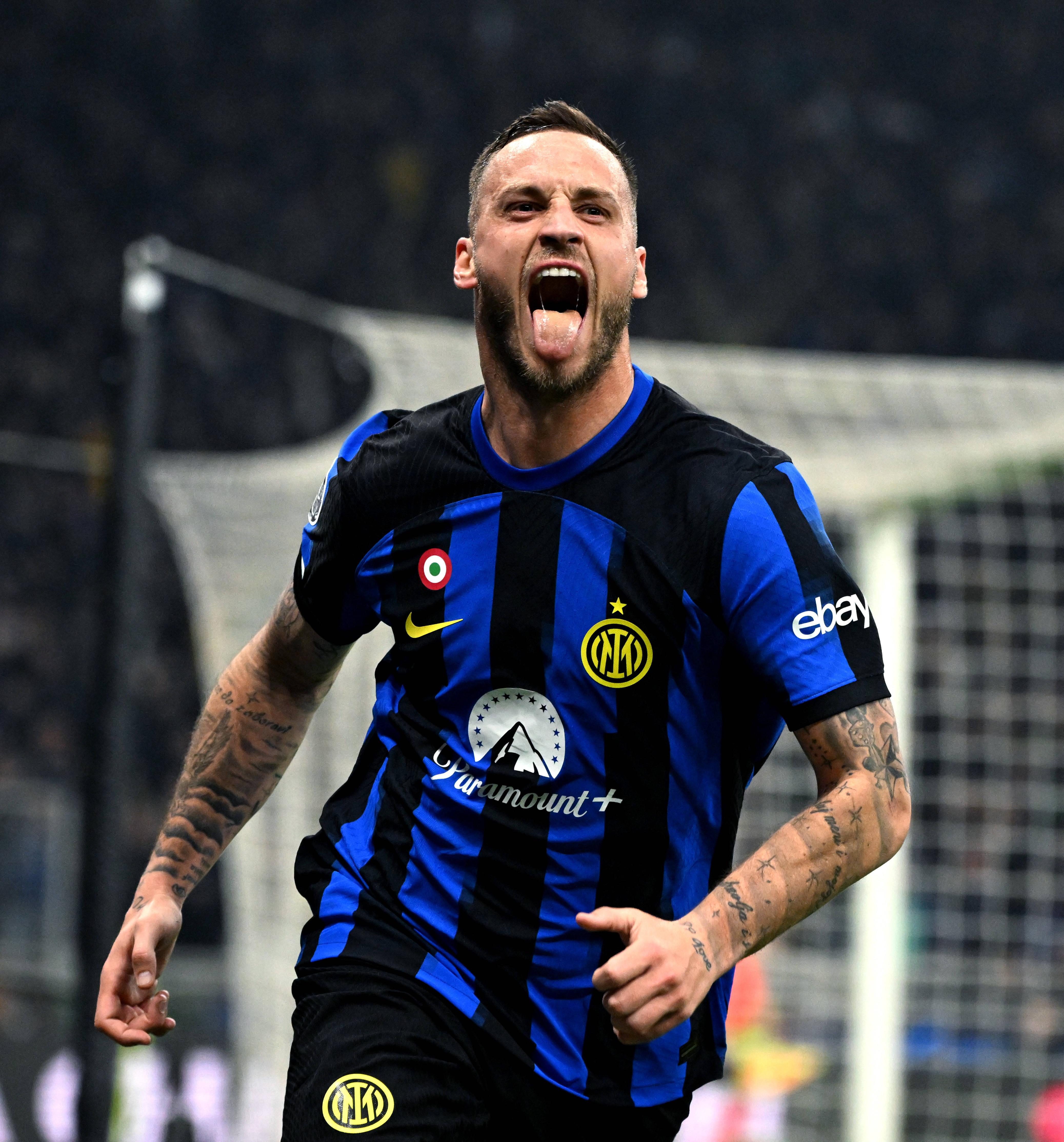 [德甲]吉拉西破门阿德耶米建功 多特蒙德2-0圣保利