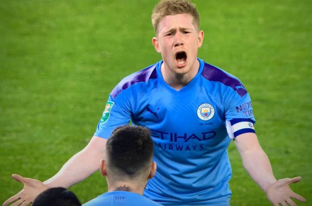 [天下足球]格纳布里破门 拜仁主场战平多特