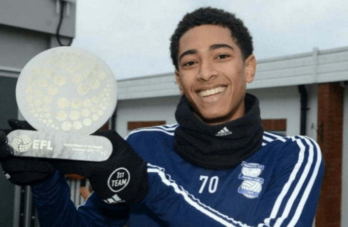 《灵魂契约》：从亚洲市场PlayStation VR2畅销游戏中获得的开发见解和经验教训！