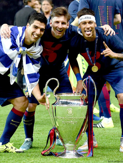 电竞赛事期间休闲游戏热度提升