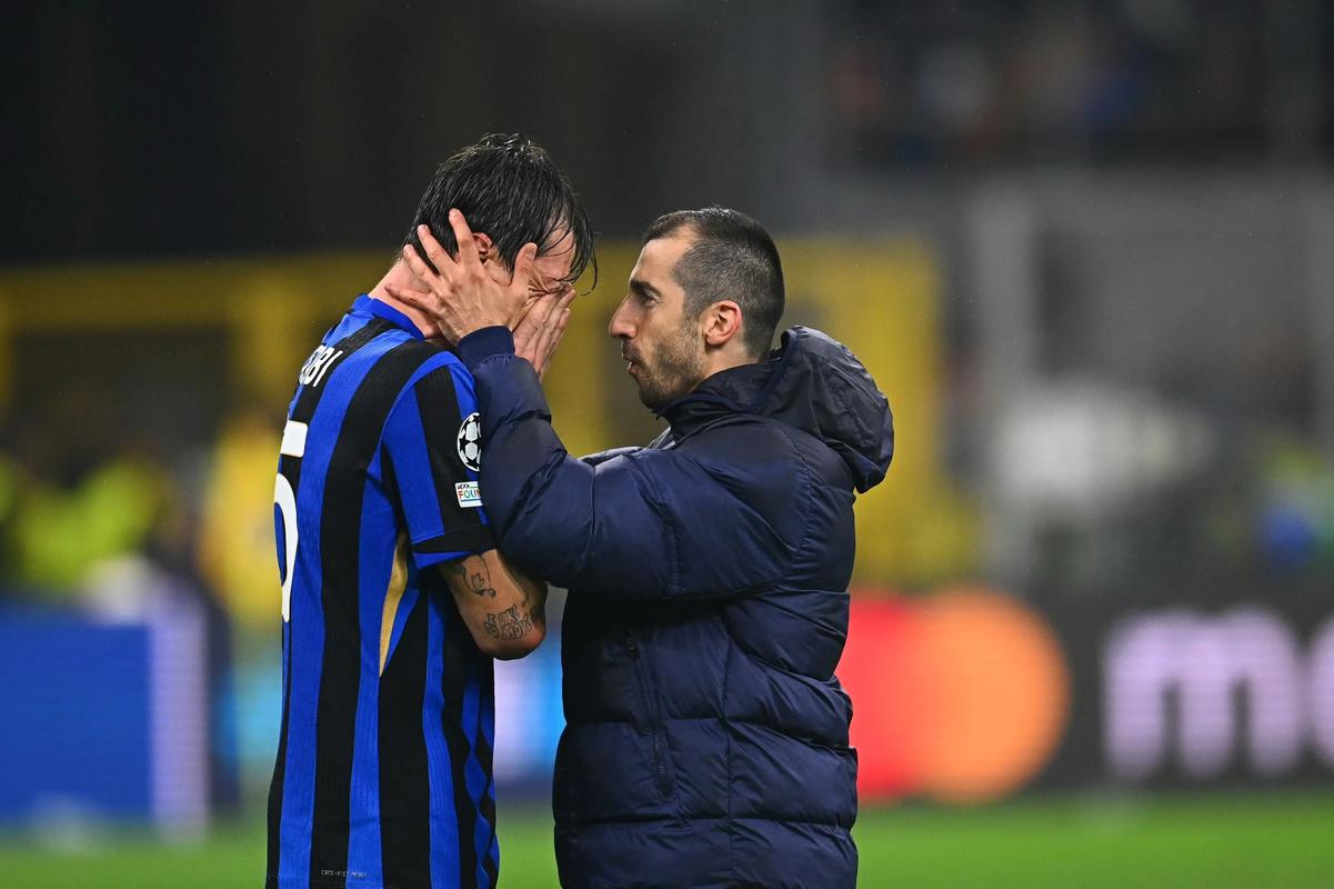 APEX英雄新人选手表现亮眼